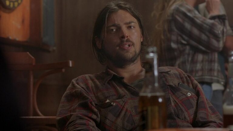 Karl Urban’s Early Break in Ghost Ship: An Underrated 2002 Horror