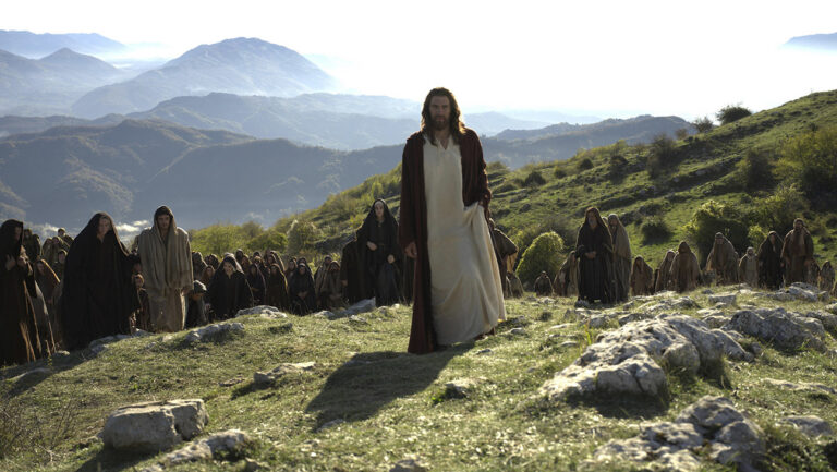 Gibson’s Resurrection of the Christ Debuts First Jesus Image as Release Schedule Shifts
