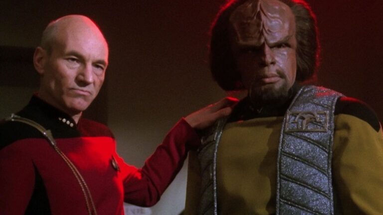 Paramount resisted serialized storytelling on Star Trek: The Next Generation, even as writers chased longer arcs